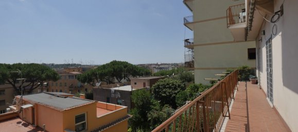 3 bedrooms Apartment in Rome, Italy No. 282127 5