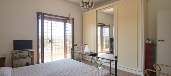 3 bedrooms Apartment in Rome, Italy No. 282127 16