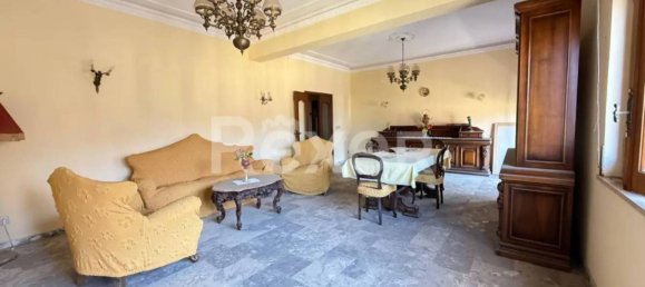 Квартира с 4 спальнями в Реджо Калабрия, Италия № 300580 2