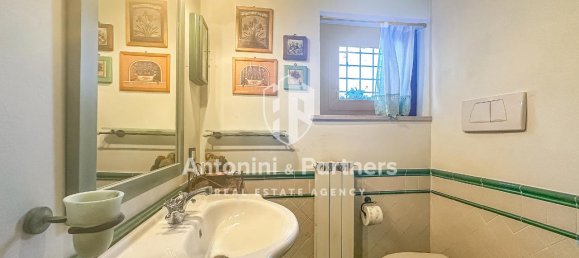 Casa de 10 divisões em San Venanzo, Italy N.º 14718 29