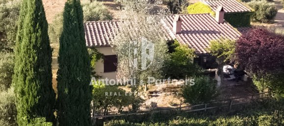 Casa de 10 divisões em San Venanzo, Italy N.º 14718 45