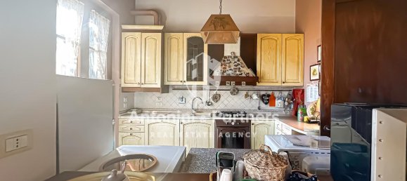 Casa de 10 divisões em San Venanzo, Italy N.º 14718 62