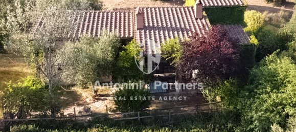 Casa de 10 divisões em San Venanzo, Italy N.º 14718 48