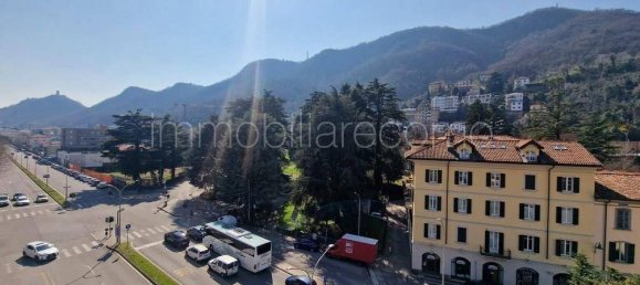 3 Schlafzimmer Wohnung in Como, Italy, Nr. 275174 26