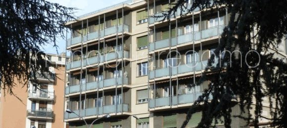 3 Schlafzimmer Wohnung in Como, Italy, Nr. 275174 3