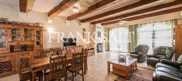 4 غرف نوم مزرعة في Gharb, Malta رقم 6063 3