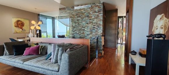 3 bedrooms Villa in Bastia, France No. 303091 6