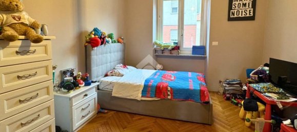 4 bedrooms Apartment in Turin, Italy No. 363181 15