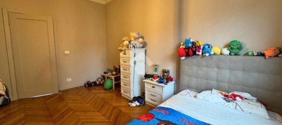 4 bedrooms Apartment in Turin, Italy No. 363181 16