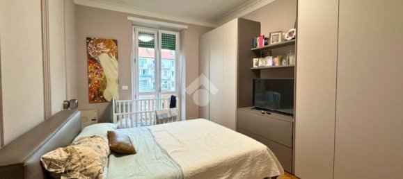 4 bedrooms Apartment in Turin, Italy No. 363181 9