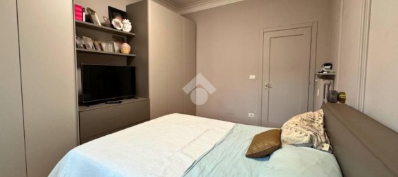 4 bedrooms Apartment in Turin, Italy No. 363181 11