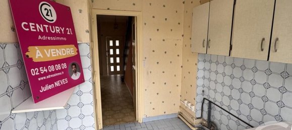 4 bedrooms House in Chateauroux, France No. 282100 5