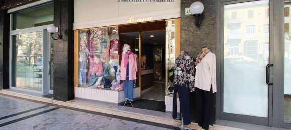 2 rooms Commercial property in Salsomaggiore Terme, Italy No. 114597 3