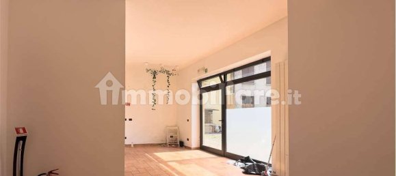 4غرفة عقار تجاري في Sesto Calende, Italy رقم 312358 12