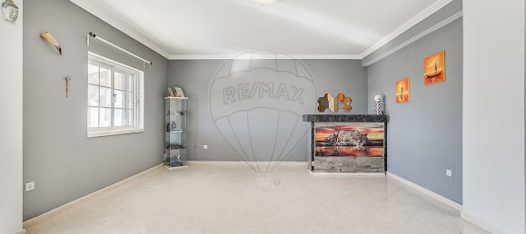 2 bedrooms House in Loures, Portugal No. 53102 20