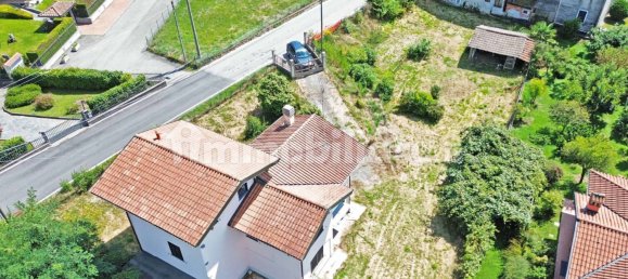 2 bedrooms Villa in Oleggio Castello, Italy No. 340295 2