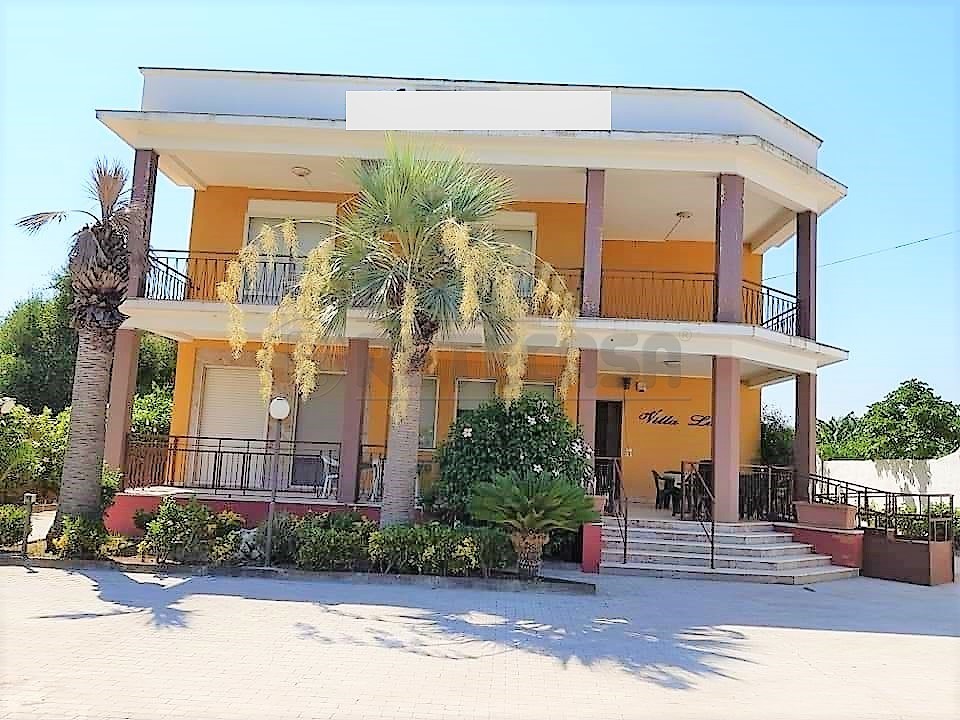 4 bedrooms Apartment in Syracuse, Italy No. 250569