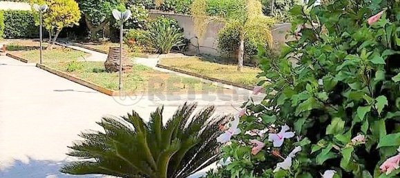 4 bedrooms Apartment in Syracuse, Italy No. 250569 2