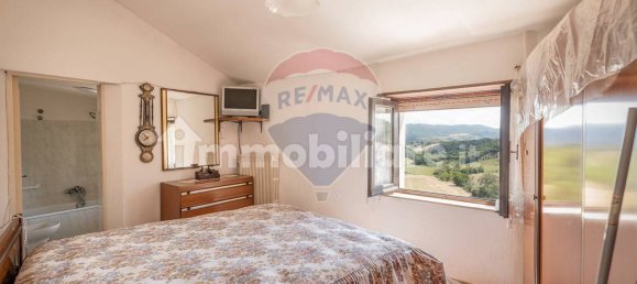 3 bedrooms House in Apiro, Italy No. 347642 9