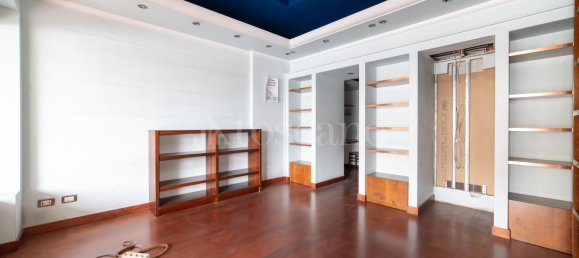 2-Zimmer Gewerbliche Immobilie in Pordenone, Italy, Nr. 115312 2