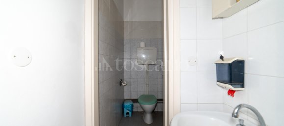 2-Zimmer Gewerbliche Immobilie in Pordenone, Italy, Nr. 115312 9
