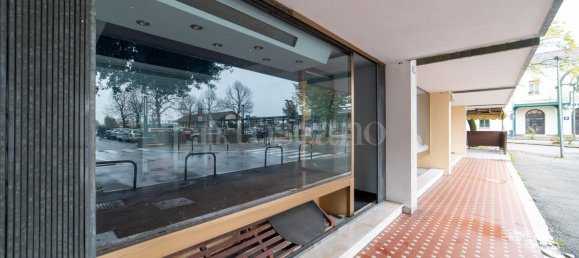 2-Zimmer Gewerbliche Immobilie in Pordenone, Italy, Nr. 115312 11