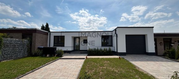 Bungalow de 2 dormitorios en Wesel, Germany No. 244118 5