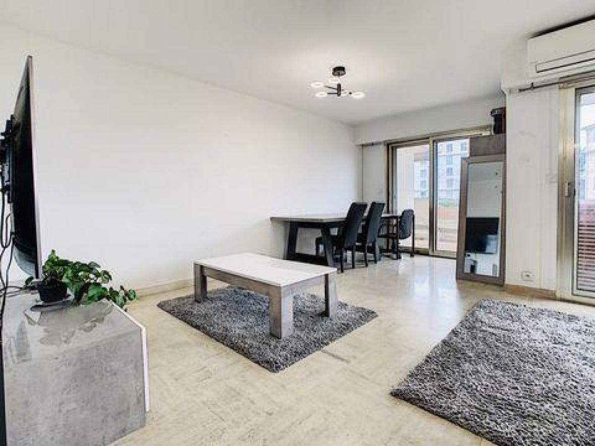 شقة 2 غرف نوم  في Cannes, France رقم 14876