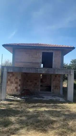 Casa de 2 habitaciónes en Rocchetta a Volturno, Italy No. 143729