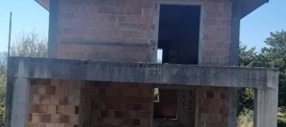 Casa de 2 habitaciónes en Rocchetta a Volturno, Italy No. 143729 8