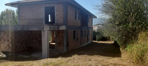 Casa de 2 habitaciónes en Rocchetta a Volturno, Italy No. 143729 4