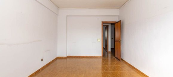 4-salle Appartement à Palermo, Italy No. 305269 2