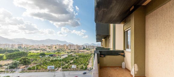 4-salle Appartement à Palermo, Italy No. 305269 30