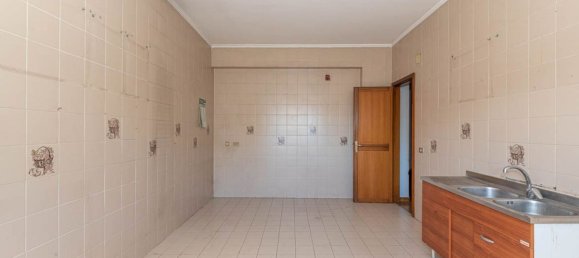 4-salle Appartement à Palermo, Italy No. 305269 19