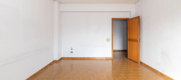 4-salle Appartement à Palermo, Italy No. 305269 25