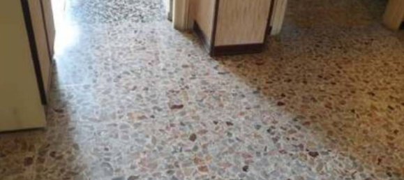 3 rooms Apartment in Vercelli, Italy No. 213603 9