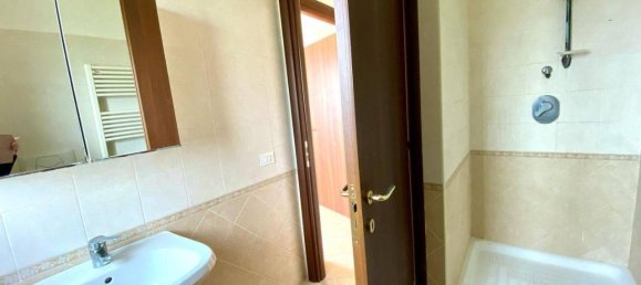 Apartamento de 3 divisões em Civitella San Paolo, Italy N.º 32134 20