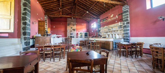 295m² Commercial property in Mascali, Italy No. 124291 3