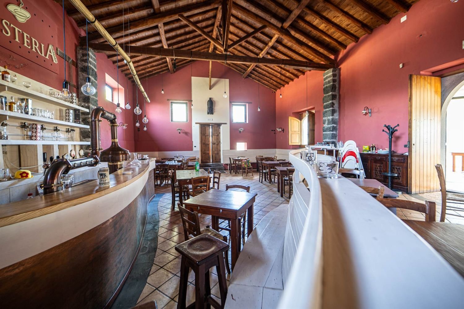 295m² Commercial property in Mascali, Italy No. 124291