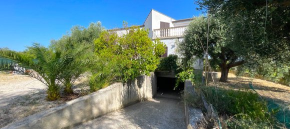 6 Schlafzimmer Villa in Cupra Marittima, Italy, Nr. 356529 50