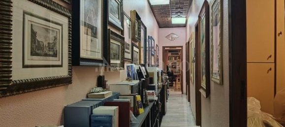 Квартира с 3 спальнями в Катания, Италия № 323898 2