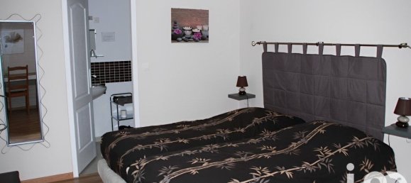 12-salle Maison à Léré, France No. 232646 4