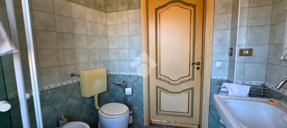 3 bedrooms Apartment in Turin, Italy No. 52393 26