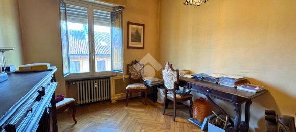 3 bedrooms Apartment in Turin, Italy No. 52393 12