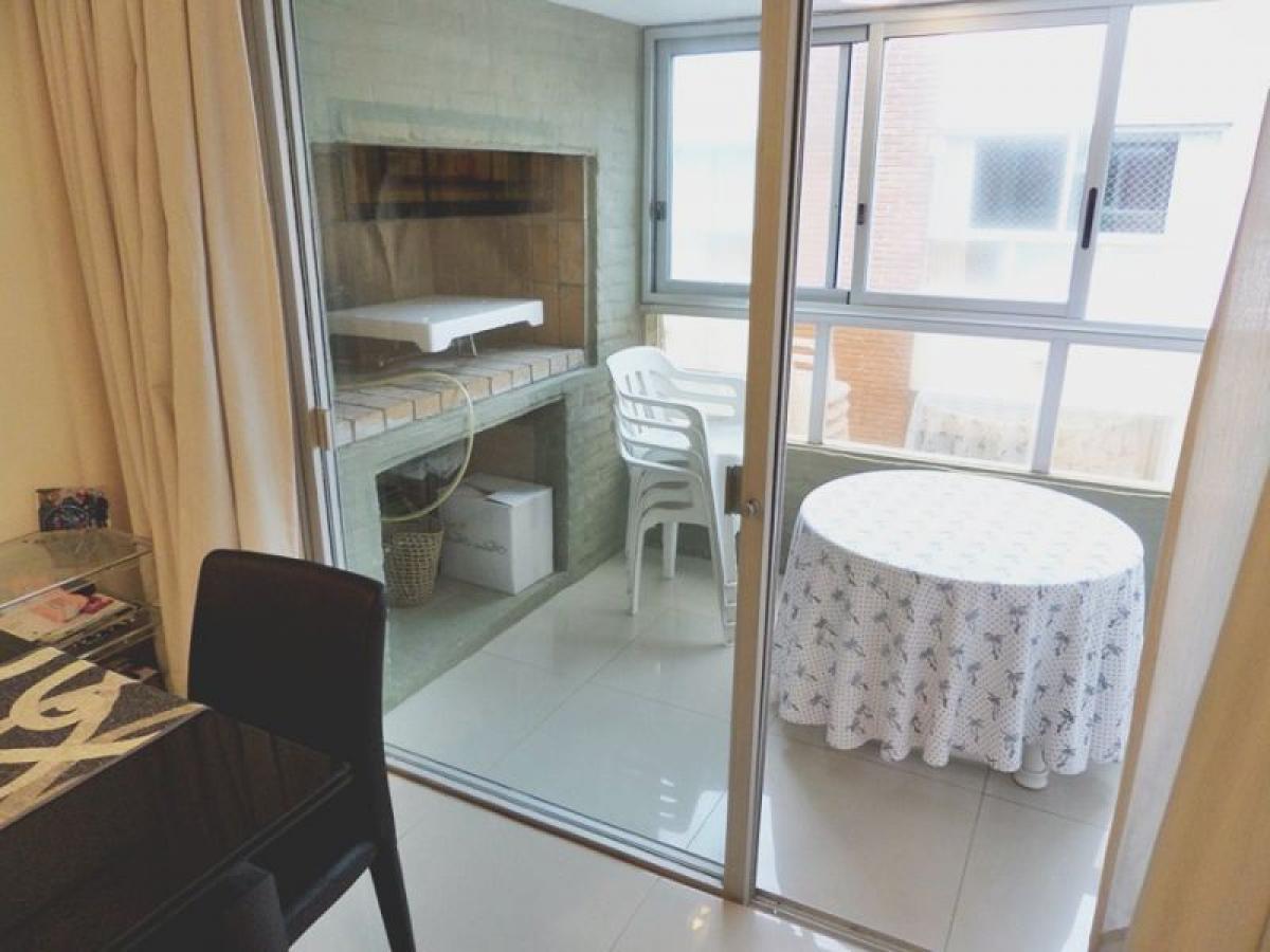 Квартира с 2 спальнями в Мальдонадо, Уругвай № 3305