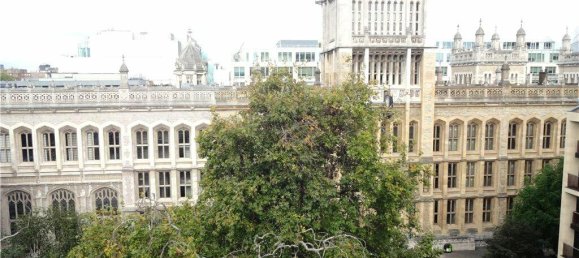 Studio in London, United Kingdom No. 3550 3