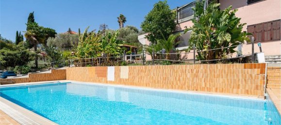12 rooms Villa in Bordighera, Italy No. 130926 17