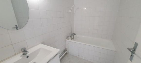 2 bedrooms Apartment in Epinay-sur-Seine, France No. 300225 8