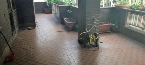 5 rooms Apartment in Rome, Italy No. 16519 24