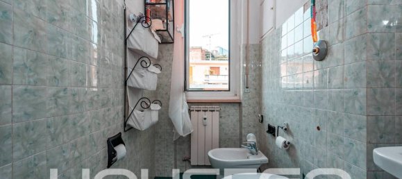 2 rooms Apartment in Genoa, Italy No. 23819 11